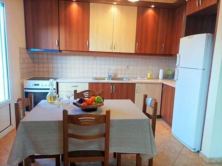 Lourantos Bayside Apartments Вати Экстерьер фото