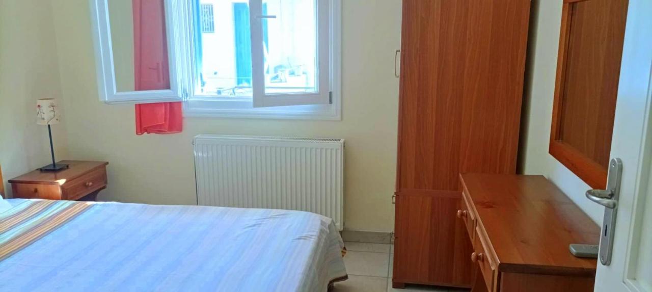 Lourantos Bayside Apartments Вати Экстерьер фото